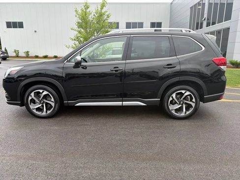 Used 2023 Subaru Forester Touring AWD/4WD image 8