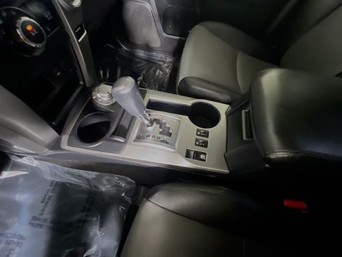Used 2021 Toyota 4Runner SR5 Premium w/ Moonroof Package AWD/4WD image 25