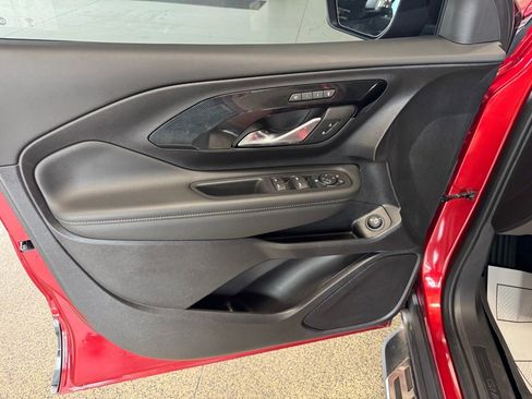 Used 2024 GMC Terrain AT4 w/ LPO, 'HIT The Road' Package image 18