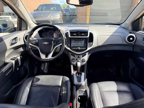 Used 2017 Chevrolet Sonic Premier FWD image 6