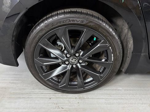 Used 2024 Toyota Corolla SE w/ SE Premium Package FWD image 10