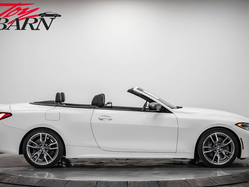 Used 2021 BMW M440i Convertible w/ Premium Package image 6