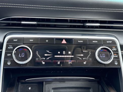 Used 2024 Genesis GV80 2.5T AWD/4WD image 29