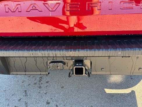 New 2025 Ford Maverick Lariat w/ 4K Tow Package image 37