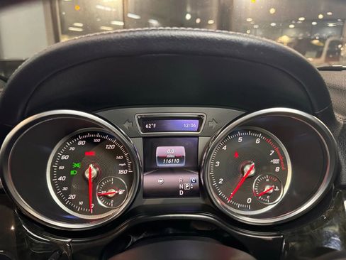 Used 2018 Mercedes-Benz GLS 550 4MATIC w/ Driver Assistance Package image 35