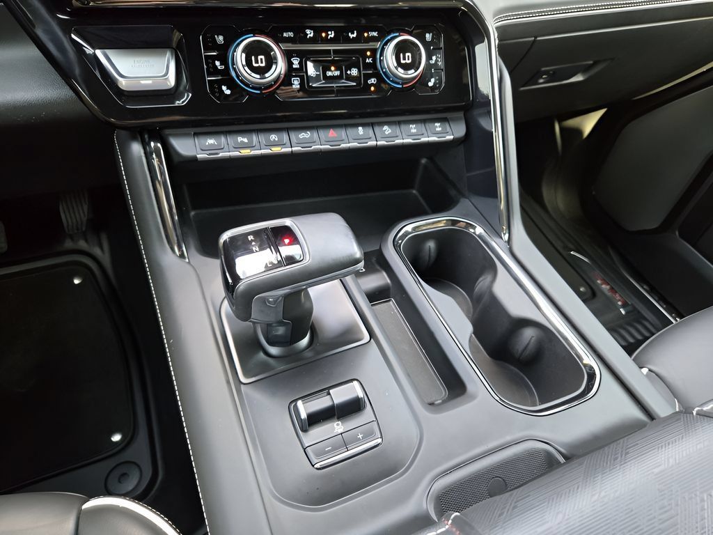Used 2024 GMC Sierra 1500 AT4X AWD/4WD image 18