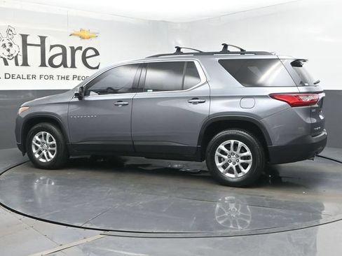 Used 2021 Chevrolet Traverse LT FWD image 71