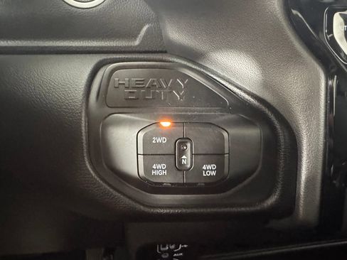 Used 2025 RAM 2500 Big Horn AWD/4WD image 23