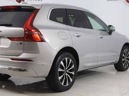 Used 2023 Volvo XC60 B5 Plus image 44