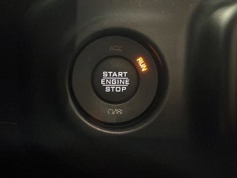 Used 2022 Jeep Wrangler Unlimited Sport image 22