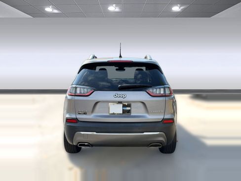 Used 2019 Jeep Cherokee Limited w/ Luxury Group AWD/4WD image 10