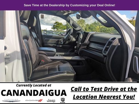 Used 2022 RAM 1500 Laramie AWD/4WD image 21