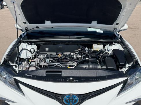 Used 2023 Toyota Camry LE image 28