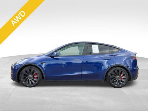 Used 2023 Tesla Model Y Performance AWD/4WD image 2