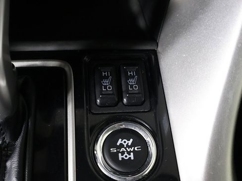 Used 2024 Mitsubishi Eclipse Cross SE image 45