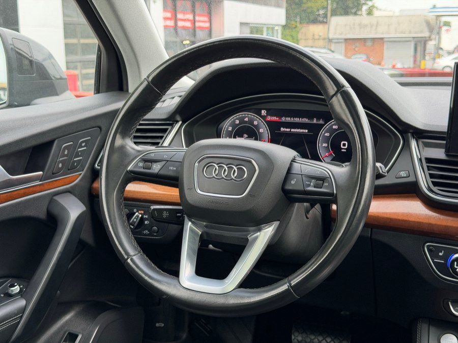 Used 2021 Audi Q5 2.0T Premium Plus w/ Premium Plus Package AWD/4WD image 45