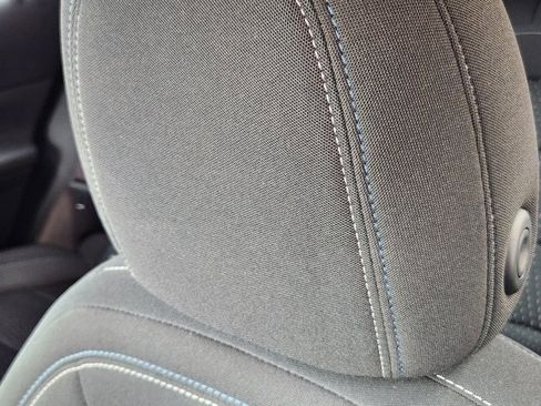 Used 2025 Chevrolet Equinox EV LT image 23