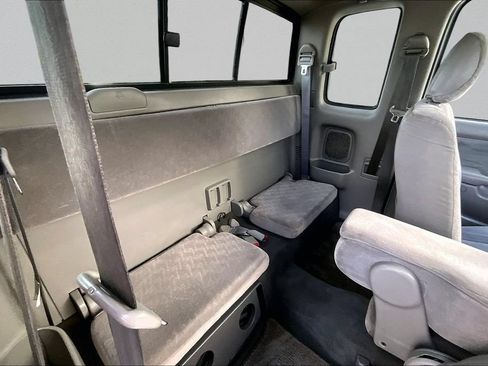 Used 2003 Toyota Tacoma 2WD Xtracab image 26