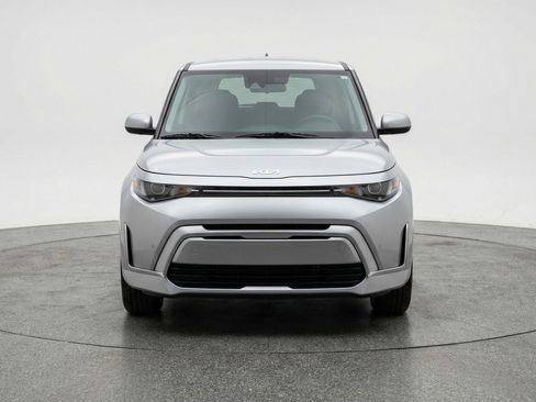 Used 2025 Kia Soul LX w/ LX Technology Package image 1