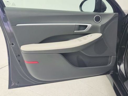 Used 2025 Hyundai Sonata SEL FWD image 23