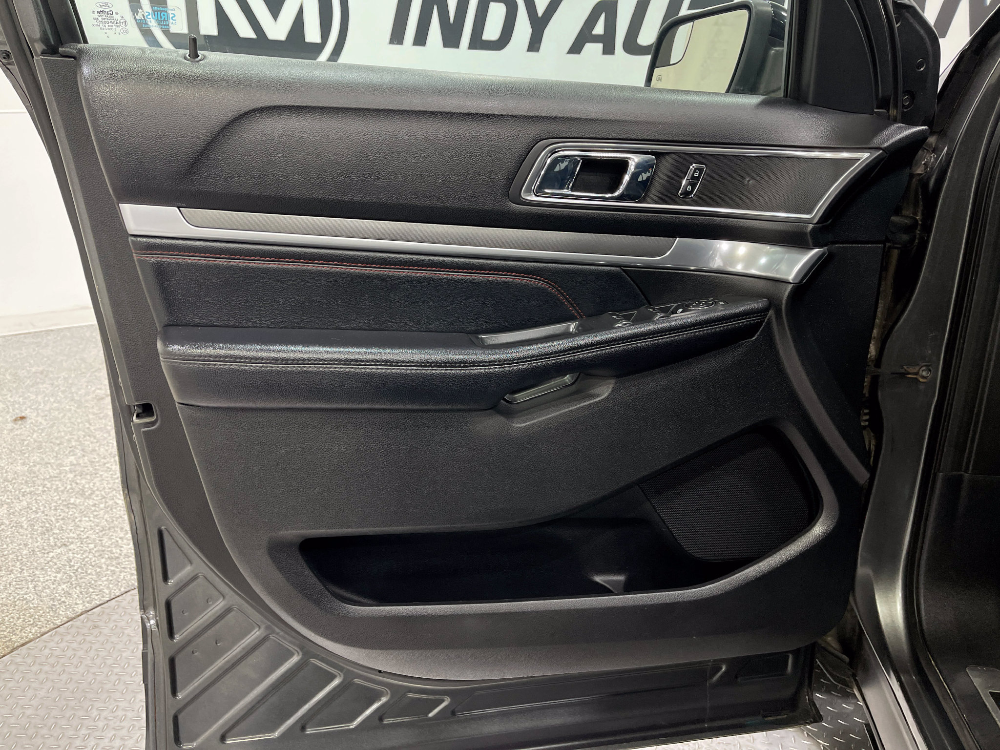 Used 2017 Ford Explorer Sport AWD/4WD image 15