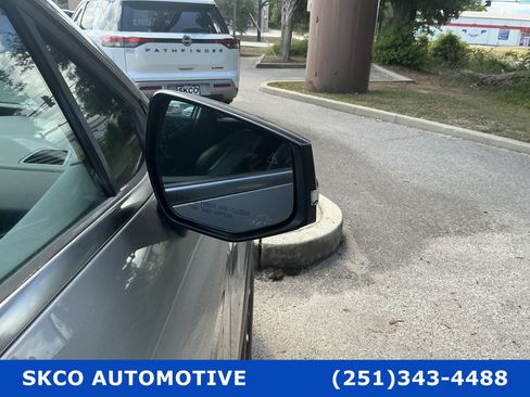 Used 2024 Kia Sportage EX FWD image 10