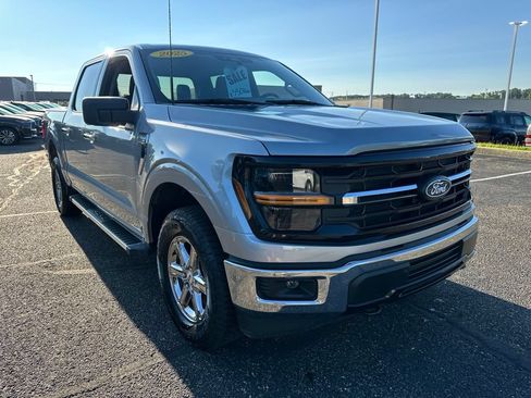 Used 2025 Ford F150 XLT w/ Equipment Group 301A Standard AWD/4WD image 16