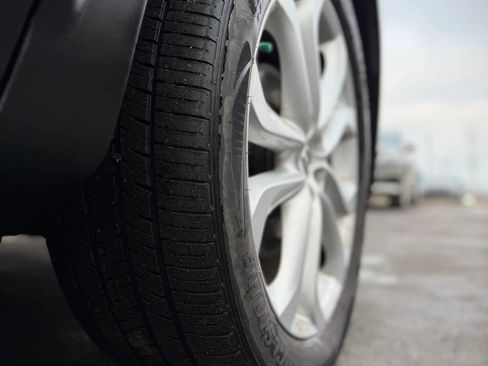 Used 2012 MAZDA CX-9 Grand Touring w/ Moonroof & Bose Audio Pkg image 33