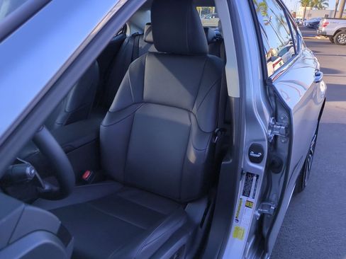 Certified 2024 Lexus ES 300h w/ Premium Package image 12