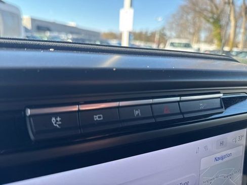 Certified 2024 Ford F150 Lariat w/ Equipment Group 502A High image 21