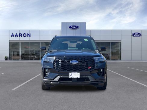 New 2026 Ford Explorer ST w/ Sun And Sound Package AWD/4WD image 9