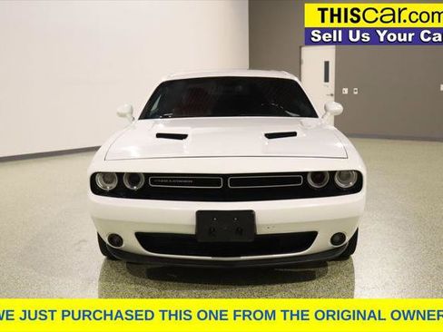 Used 2018 Dodge Challenger SXT Plus RWD image 3