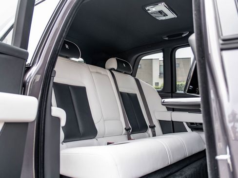 New 2026 Rolls-Royce Cullinan AWD/4WD image 30