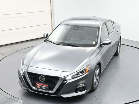 Used 2019 Nissan Altima 2.5 SV FWD image 34