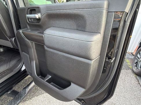 Used 2021 Chevrolet Silverado 2500 LTZ w/ Carhartt Edition AWD/4WD image 22