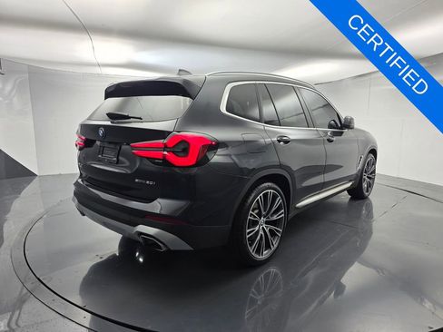 Used 2024 BMW X3 sDrive30i w/ Convenience Package RWD image 3