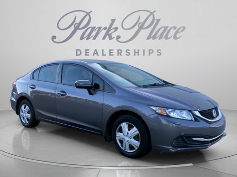 Used 2014 Honda Civic LX image 8