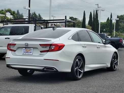Used 2022 Honda Accord Sport image 6