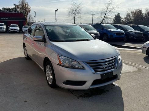 Used 2015 Nissan Sentra SV w/ Style Package image 2