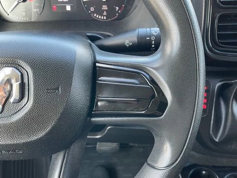 Used 2023 RAM ProMaster 2500 image 21