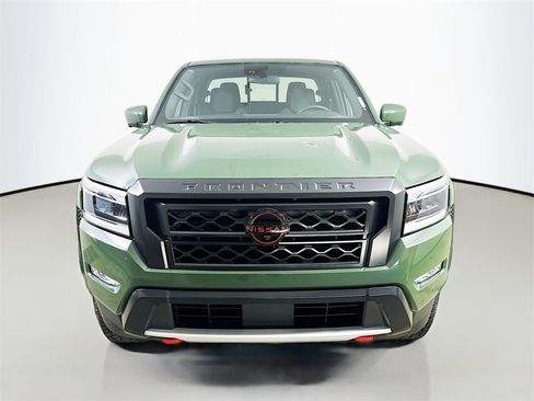 Used 2023 Nissan Frontier Pro-X w/ Pro Convenience Package image 2
