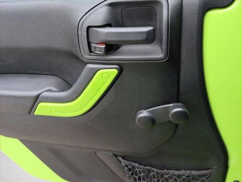 Used 2012 Jeep Wrangler Sport AWD/4WD image 11