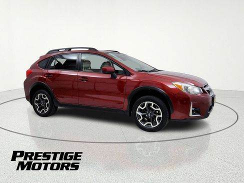 Used 2017 Subaru Crosstrek 2.0i Premium AWD/4WD image 10