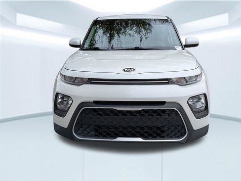 Used 2020 Kia Soul S FWD image 11