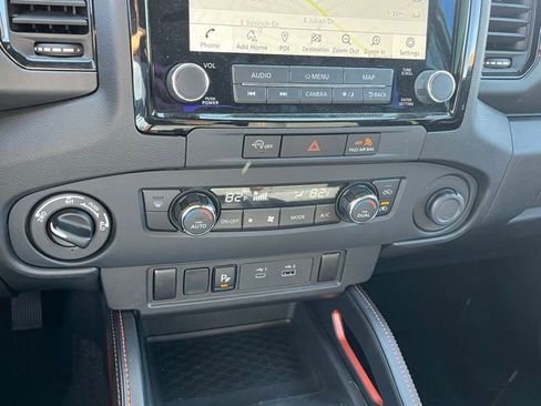 Used 2024 Nissan Frontier PRO-4X w/ Technology Package image 29