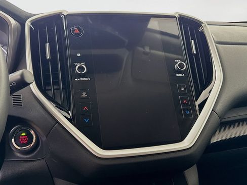 Certified 2025 Subaru Ascent Premium AWD/4WD image 17