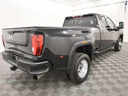 Used 2023 GMC Sierra 3500 Denali w/ Denali Ultimate Package image 8