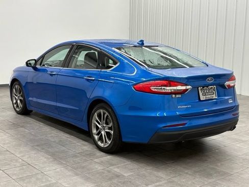 Used 2020 Ford Fusion SEL FWD image 4