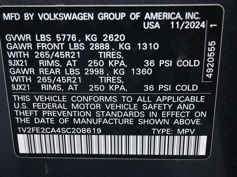 Used 2025 Volkswagen Atlas Cross Sport SEL Premium R-Line AWD/4WD image 9