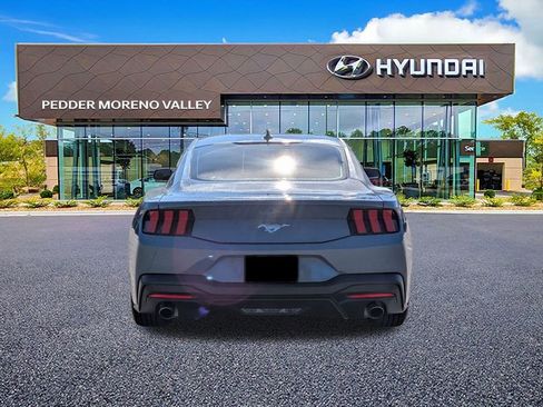 Used 2024 Ford Mustang Coupe image 5